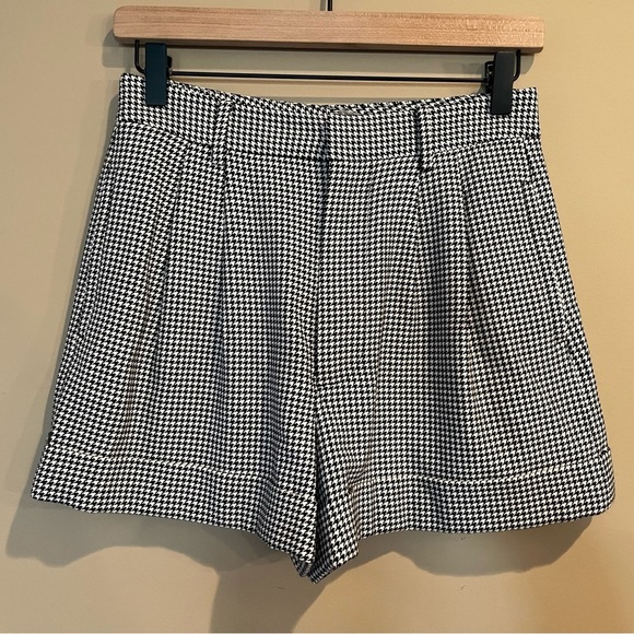 ALICE & OLIVIA CONRY CUFFED SHORT | size 2 - Picture 1 of 12
